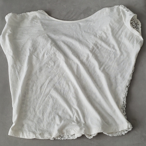 Zara Boho Tee - Picture 3 of 4